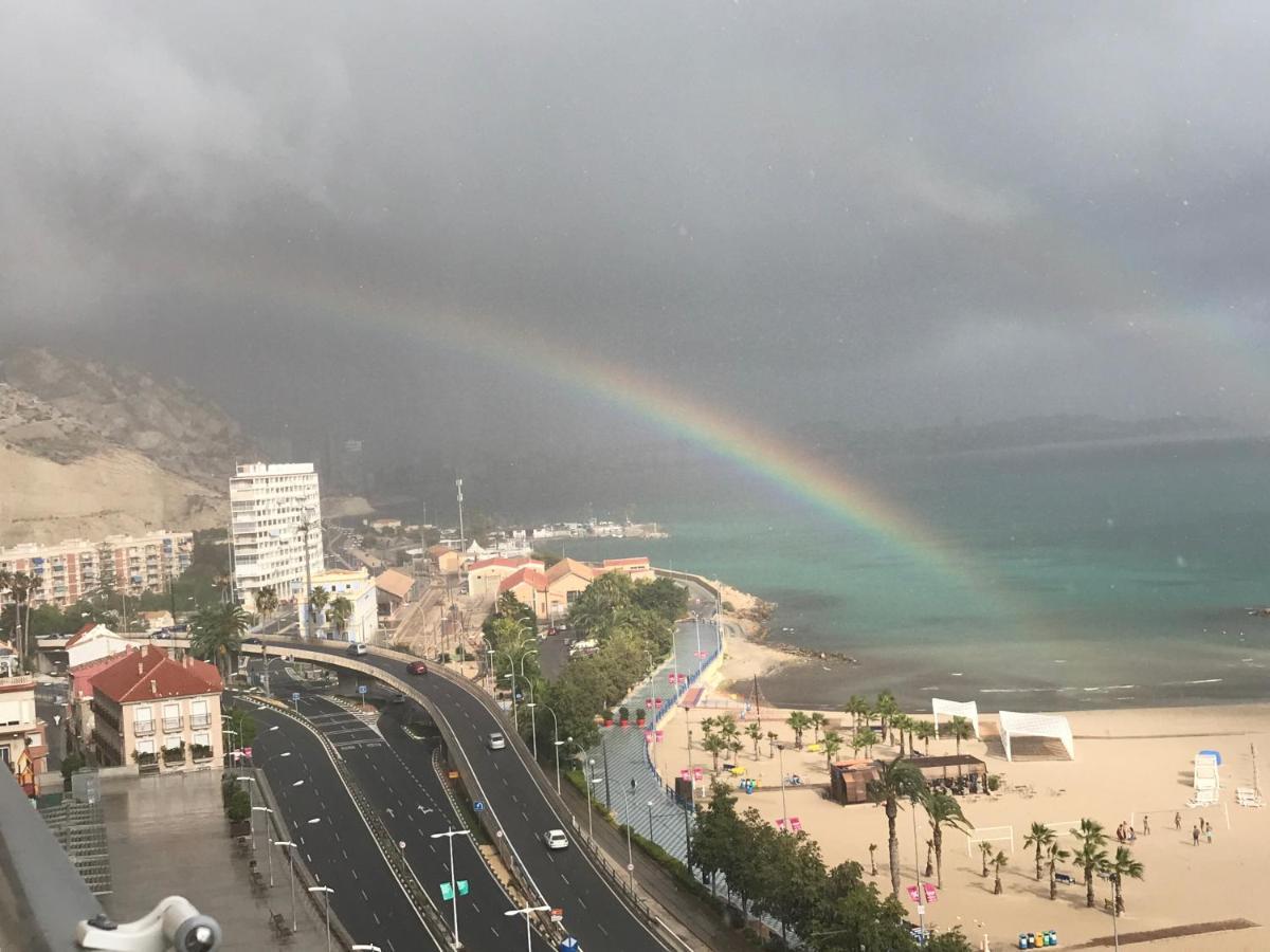 Apartamento Con Vistas Al Mar Primera Linea De Playa Del Postiguet Alicante Esterno foto