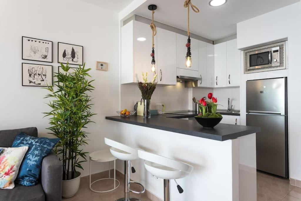 Apartamento Con Vistas Al Mar Primera Linea De Playa Del Postiguet Alicante Esterno foto