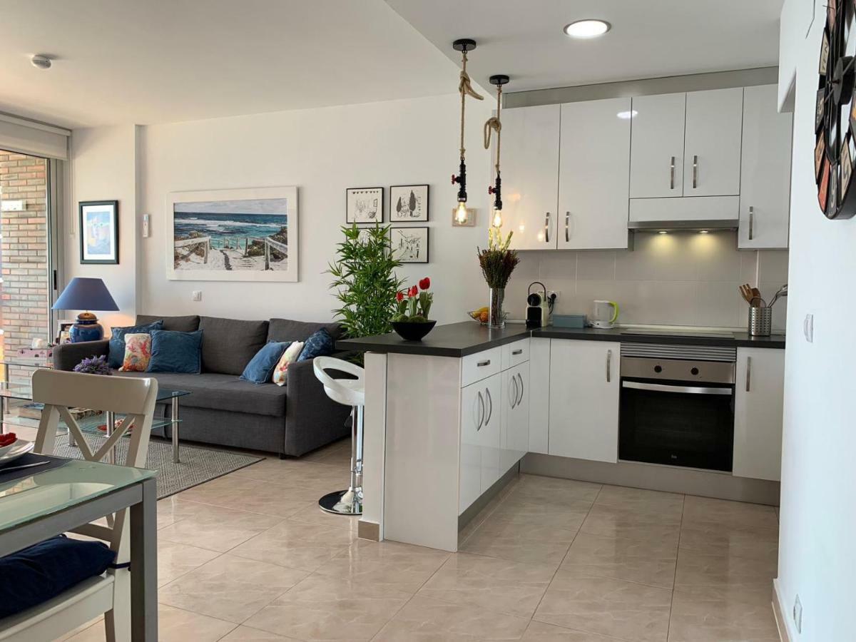 Apartamento Con Vistas Al Mar Primera Linea De Playa Del Postiguet Alicante Esterno foto